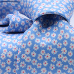 Cruciani &amp; Bella
100% Silk
Self-Tipped
Light Blue, White and Pink Motif Tie
Handmade and Printed in &nbsp;Italy
English Archive Motif
8 cm x 150 cm
#10089