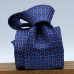 Cruciani &amp; Bella
100% Silk
Self-Tipped
Royal Blue, Light Blue, Brown and White Motif Tie
Handmade and Printed in &nbsp;Italy
English Archive Motif
8 cm x 150 cm
#10096