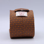Cruciani &amp; Bella
100% Printed Silk

Self-Tipped
Orange and Royal Blue motif Tie&nbsp;
Handmade in Rome, Italy.

8,5 cm x 152 cm
#10156