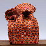 Cruciani &amp; Bella
100% Printed Silk

Self-Tipped
Orange, Red and White motif Tie&nbsp;
Handmade in Rome, Italy.

8,5 cm x 152 cm
#10159