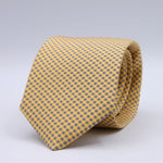 Cruciani &amp; Bella
100% Printed Silk

Self-Tipped
Yellow, White and Blue motif Tie&nbsp;
Handmade in Rome, Italy.

8,5 cm x 152 cm
#10162