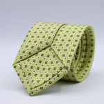 Cruciani &amp; Bella
100% Printed Silk

Self-Tipped
Light Green, Blue and White motif Tie&nbsp;
Handmade in Rome, Italy.

8,5 cm x 152 cm
#10163