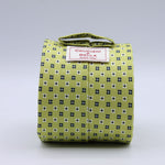 Cruciani &amp; Bella
100% Printed Silk

Self-Tipped
Light Green, Blue and White motif Tie&nbsp;
Handmade in Rome, Italy.

8,5 cm x 152 cm
#10163
