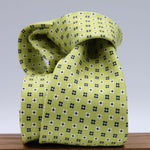 Cruciani &amp; Bella
100% Printed Silk

Self-Tipped
Light Green, Blue and White motif Tie&nbsp;
Handmade in Rome, Italy.

8,5 cm x 152 cm
#10163