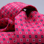 Cruciani &amp; Bella
100% Printed Silk

Self-Tipped
Fucsia, Blue and White motif Tie&nbsp;
Handmade in Rome, Italy.

8,5 cm x 152 cm
#10164