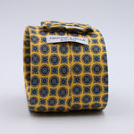 Cruciani &amp; Bella
100% Printed Silk

Self-Tipped
Yellow and Blue motif Tie&nbsp;
Made in Rome, Italy.

8 cm x 150 cm
#10206