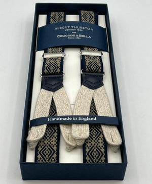 Albert Thurston for Cruciani & Bella Made in England Adjustable Sizing 25 mm elastic braces Dark Blue, Beige Patterned Braid ends Y-Shaped Nickel Fittings Size: XL