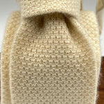 Cruciani & Bella 100% Pointed  Knitted Cachemire Off White knitted tie Plain Tie Handmade in Italy 8 cm x 147 cm New Old Stock