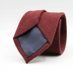 Holliday &amp; Brown for Cruciani &amp; Bella
90% Wool - 10% Silk
Tipped

Red Wine Plain tie
Handmade in Italy

8 cm x 150 cm
#9592