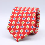 Cruciani &amp; Bella
100% Silk
Self-Tipped
Red, Green, White and Blue Motif Tie
Handmade and Printed in &nbsp;Italy
English Archive Motif
8 cm x 150 cm
#9681