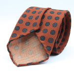Cruciani &amp; Bella
Printed and Handmade in Italy
100% Wool
Unlined
Orange, Beige and Blue Motif Tie
8 cm x 150 cm
#9747