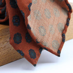 Cruciani &amp; Bella
Printed and Handmade in Italy
100% Wool
Unlined
Orange, Beige and Blue Motif Tie
8 cm x 150 cm
#9747