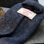 Cruciani &amp; Bella
100% Shetland Wool

Deep Blue Melange Tie
Weave: Herringbone (Chevron)
Unlined Tie
Handmade in Italy
8 x 150 cm
#9803
Suggested knot: Four-in-hand