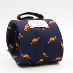 Cruciani &amp; Bella
Printed and Handmade in Italy
100% Wool
Unlined
Blue Tie with Light Brown Fox pattern
8 cm x 150 cm
#9862