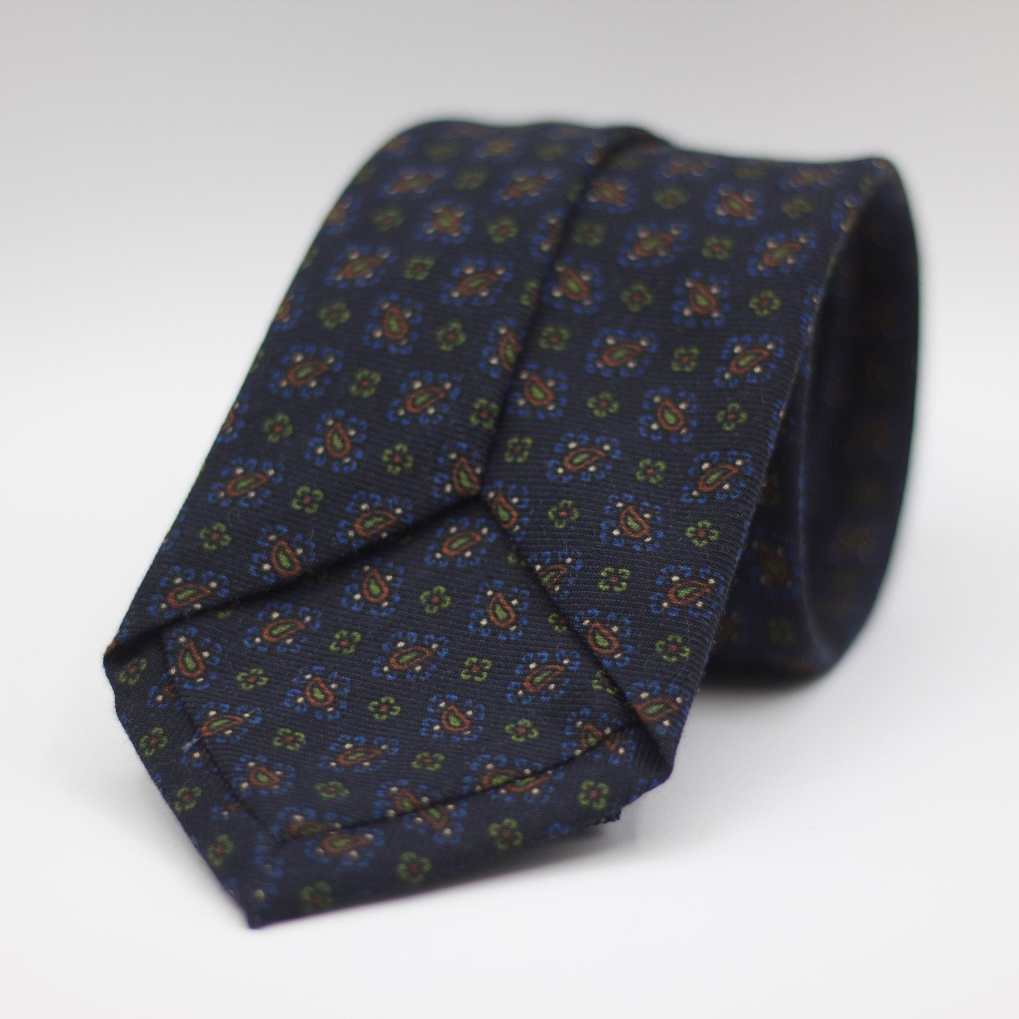 Holliday & Brown for Cruciani & Bella 100% Printed Wool  Self-Tipped Blue Navy, Green, Brown  and Light Blue Motif Tie  Handmade in Italy 8 cm x 148 cm