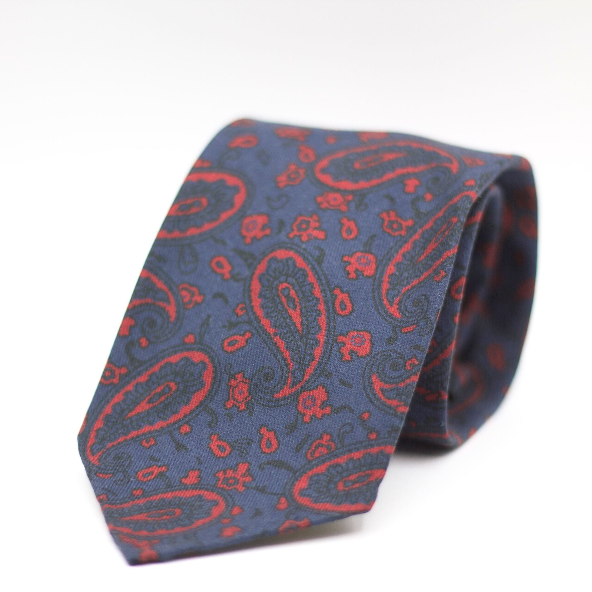 Cruciani & Bella 100% Printed Madder Silk  Italian fabric Unlined tie Blue, Red Paisley Motif Unlined Tie Handmade in Italy 8 cm x 150 cm