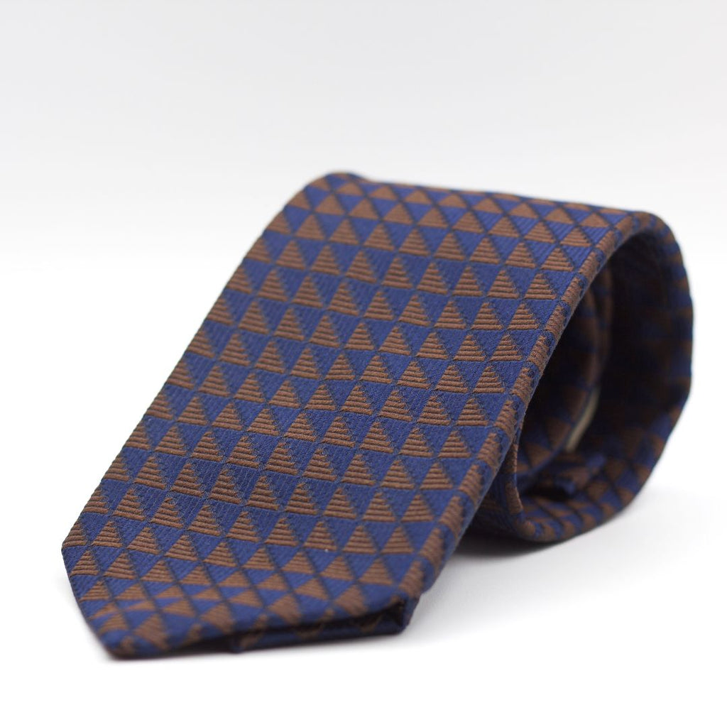 Cruciani & Bella 100% Silk  Jacquard  Tipped Blue and Brown Motif Tie Handmade in Italy 8 cm x 150 cm