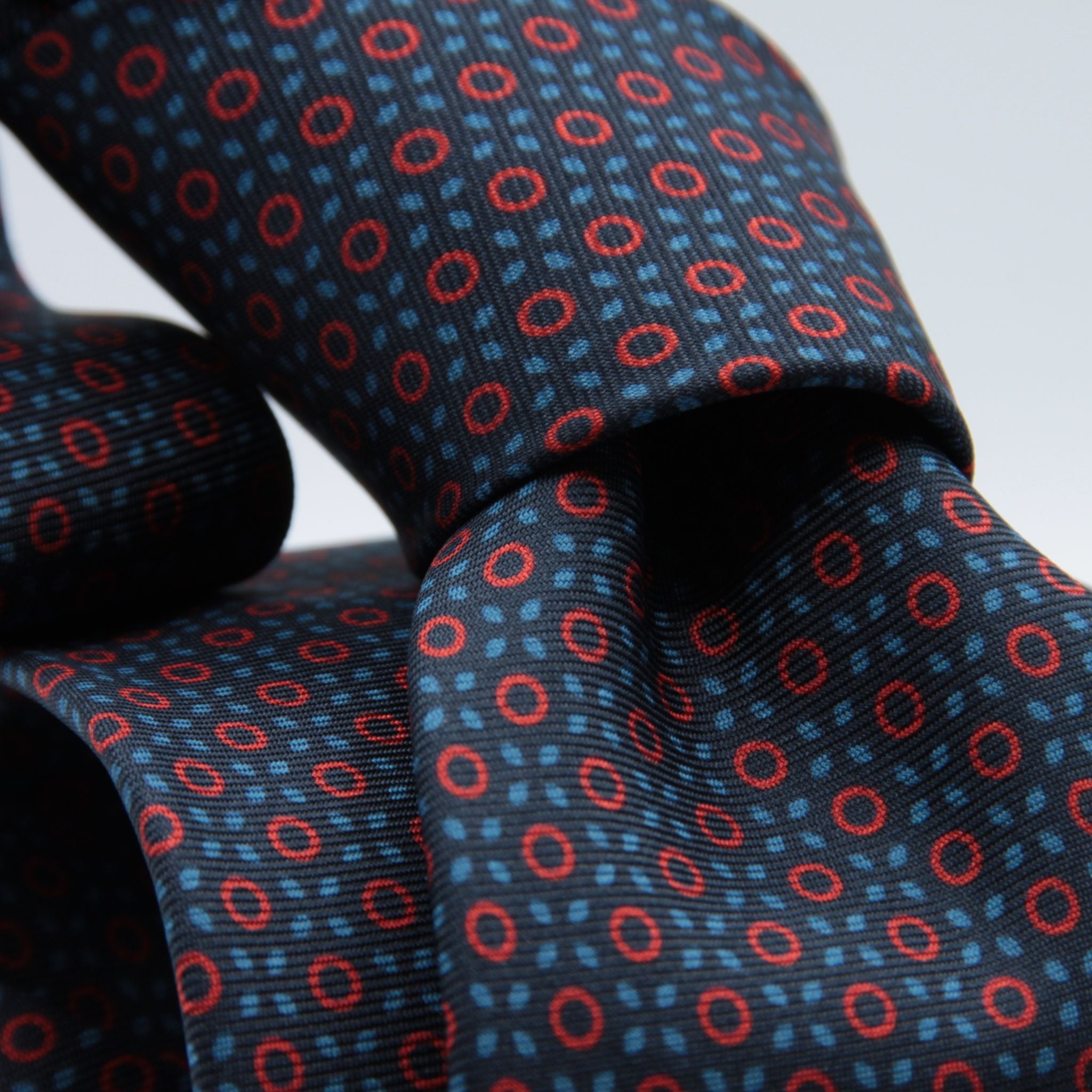 Cruciani &amp; bella&nbsp; 100% Printed Silk Self-Tipped Blue, Red and Light Blue Small Printed Geometric Designs Handmade in Italy 8 x 150 cm #8909