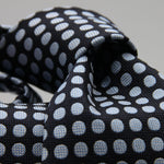 Cruciani &amp; Bella

100% Woven Jacquard silk
Tipped

Blue Navy and Baby Blue "Winston's Spot" Tie
Handmade in Como, Italy
8 cm x 150 cm
#8802