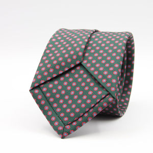 Cruciani &amp; Bella
100% Printed Silk

Self-Tipped
Green, Orange and Light Blue Motif Tie&nbsp;
Handmade in Rome, Italy.

8 cm x 150 cm
#9294