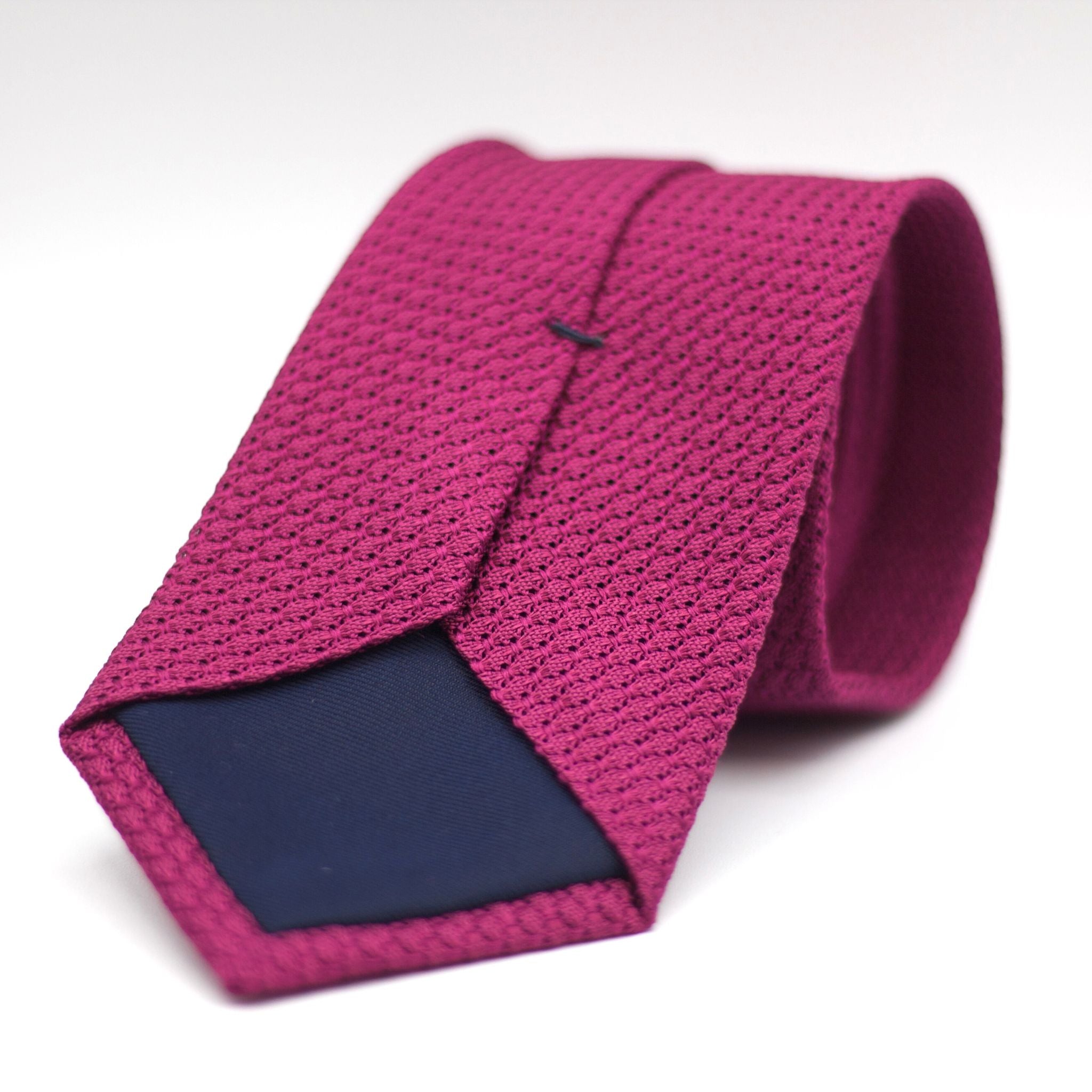 Cruciani & Bella 100% Silk Grenadine Garza Grossa Woven in Italy Tipped Dark Pink unlined tie Handmade in Italy 8 cm x 150 cm