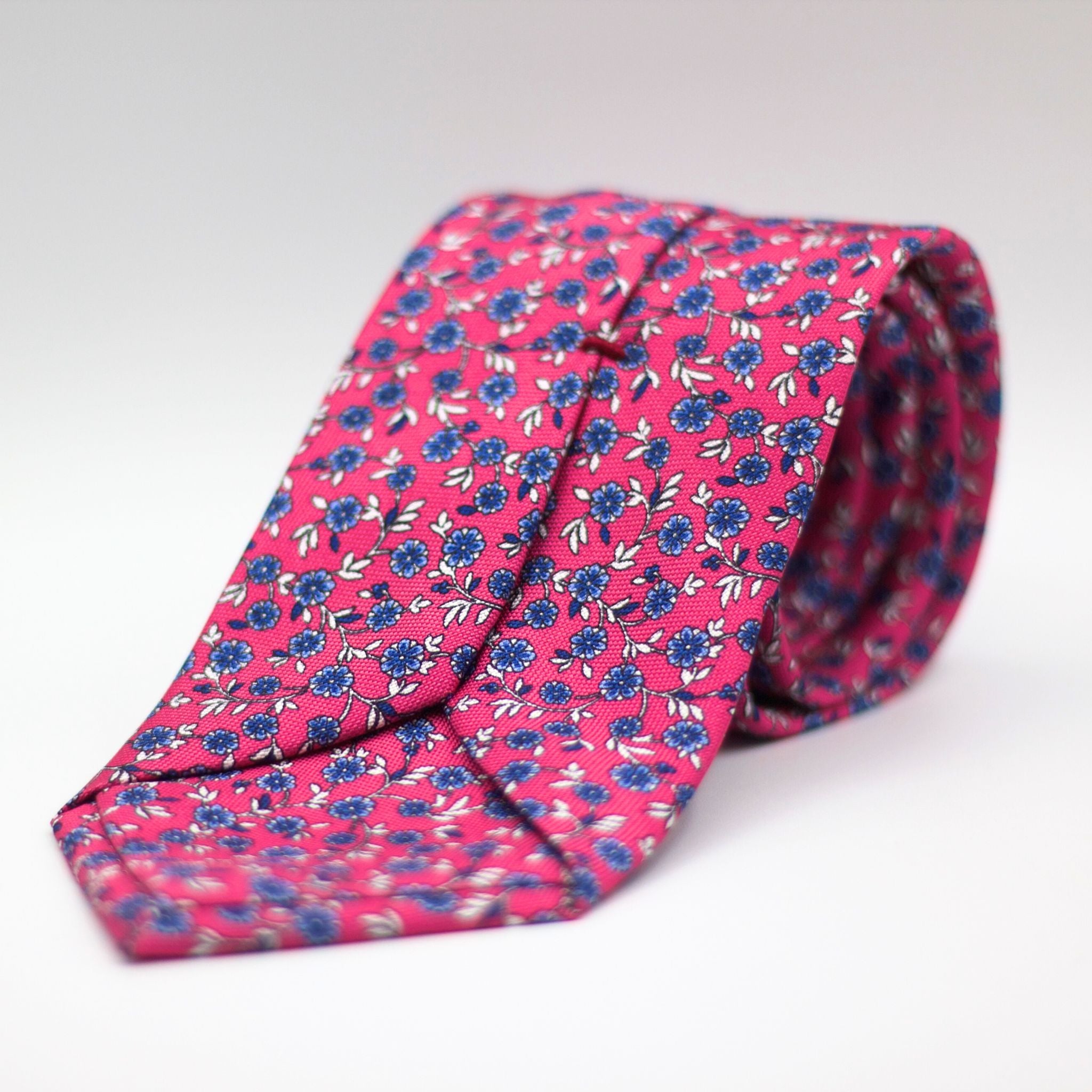 Cruciani & Bella - Silk - Fuchsia, Blue and White Floral Motif Tie