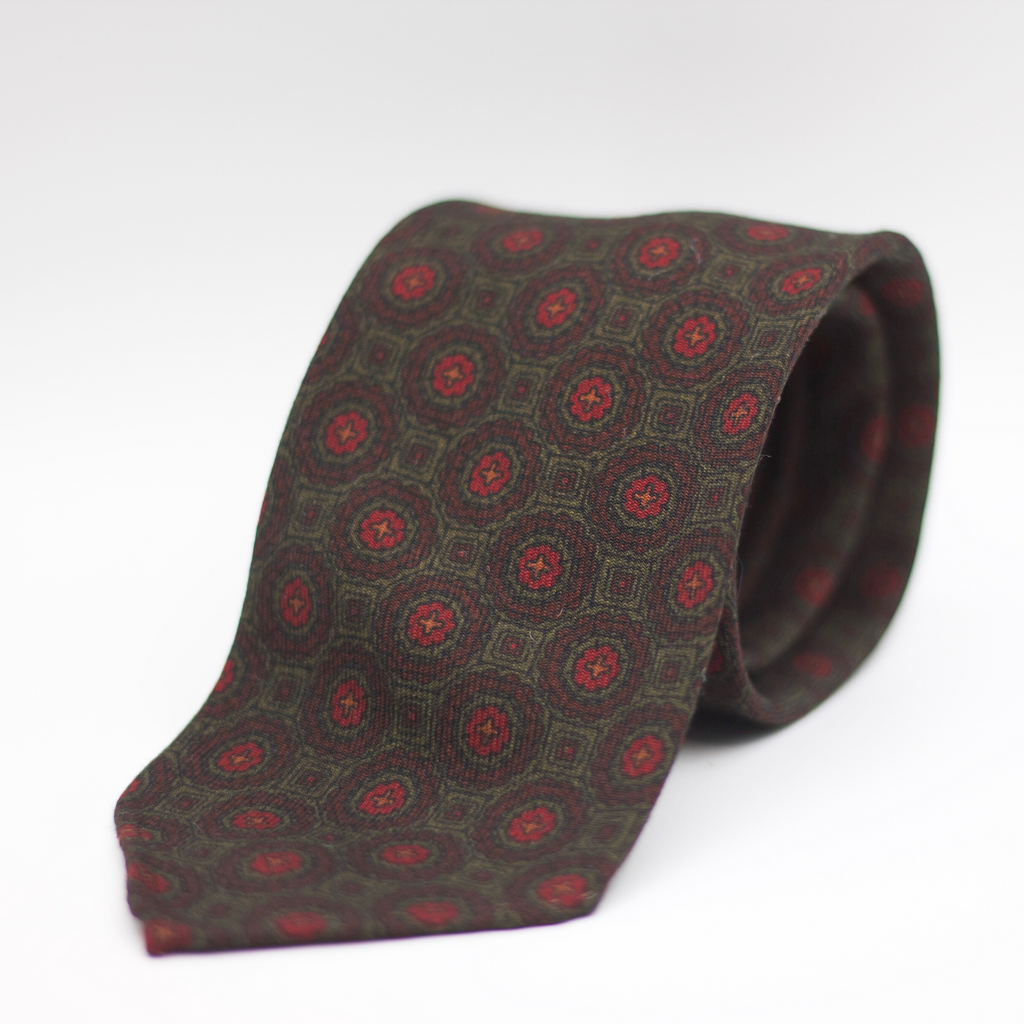 Cruciani & Bella 100%  Printed Wool  Unlined Hand rolled blades Green, Brown, Red and Orange Motifs Tie Handmade in Italy 8 cm x 150 cm