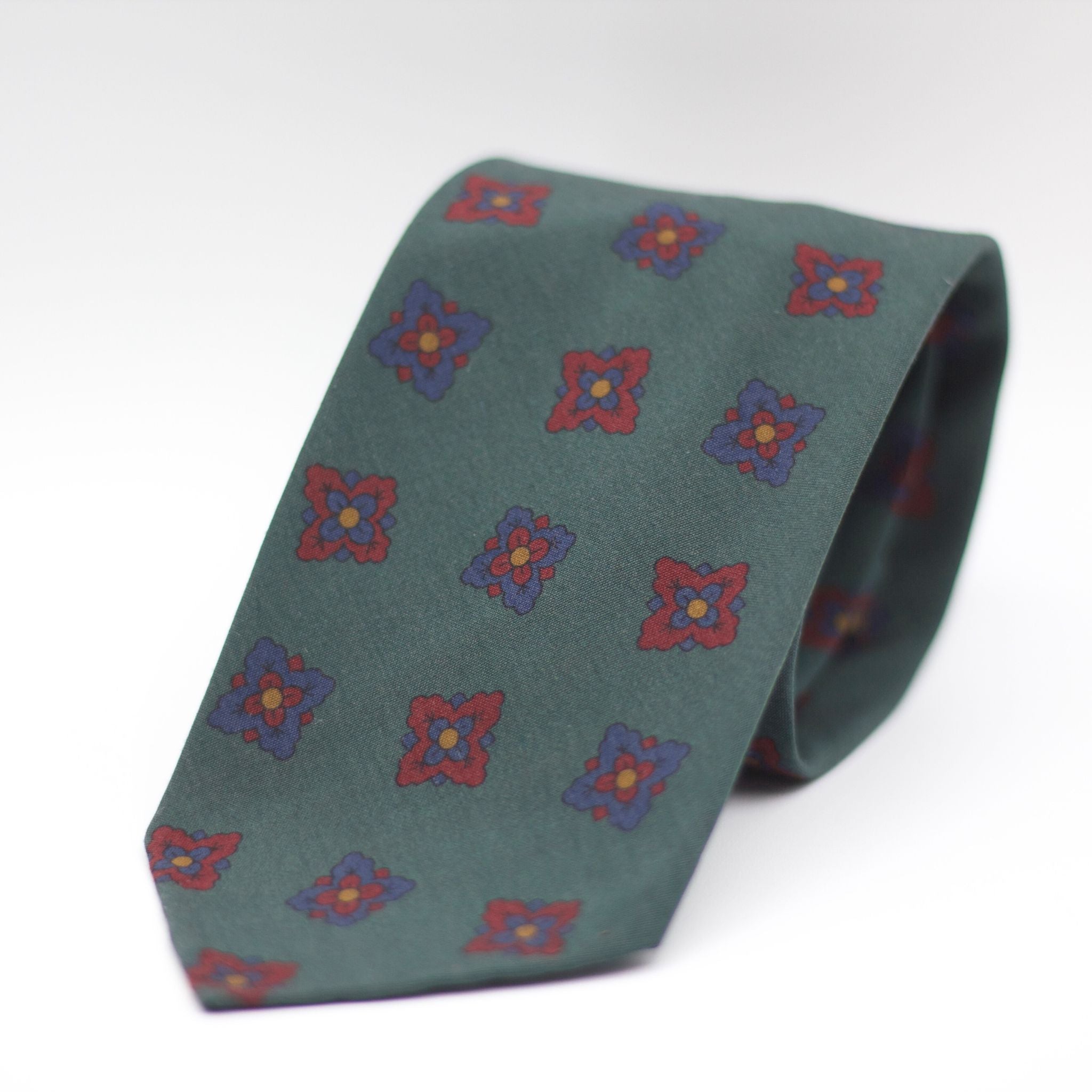 Cruciani & Bella 100% Printed Madder Silk  Italian fabric Unlined tie Green, Red and Blue Motif Unlined Tie Handmade in Italy 8 cm x 150 cm