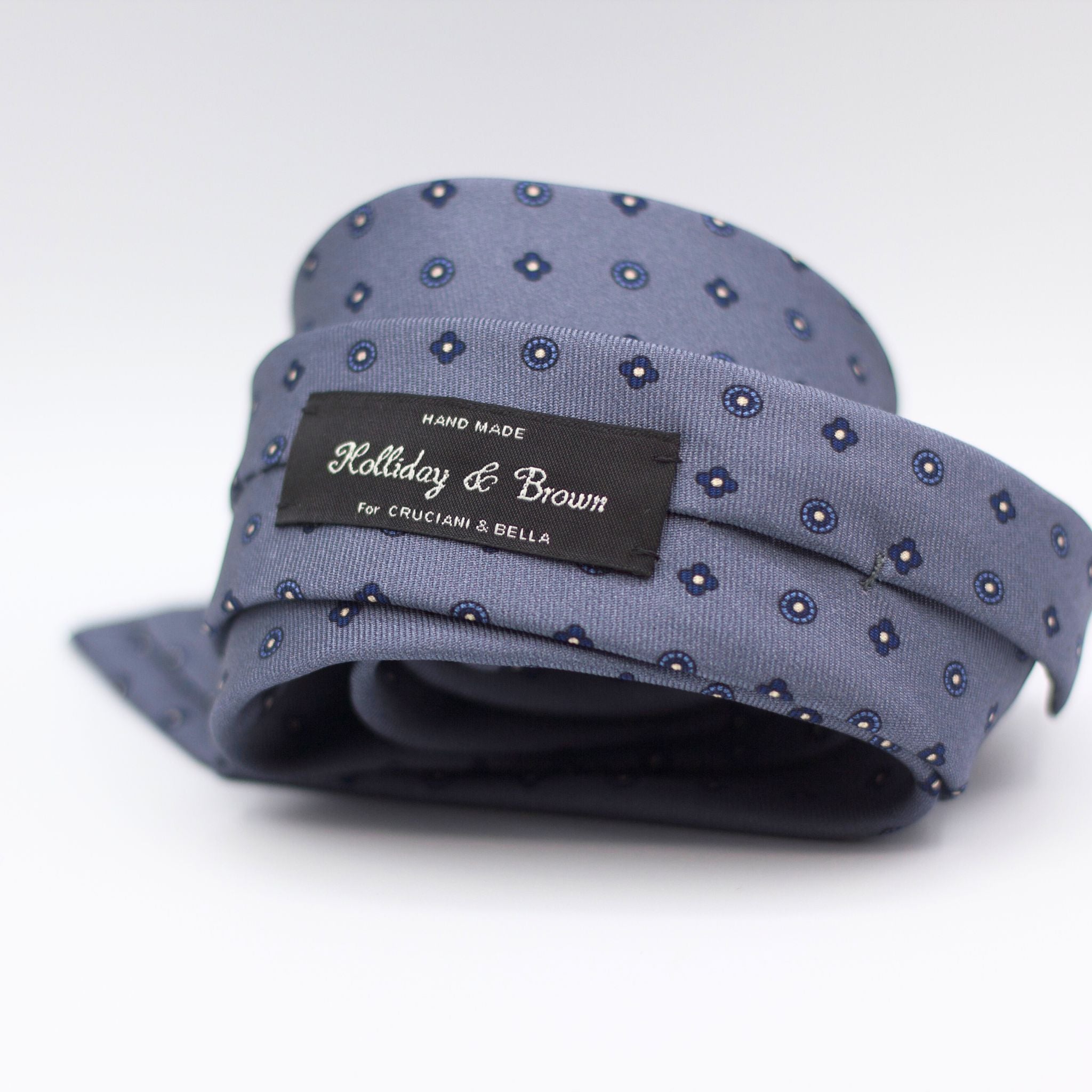 Holliday & Brown for Cruciani & Bella 100% Printed Silk Self-Tipped Grey, Light Blue and White  motif tie Handmade in Italy 8 cm x 150 cm