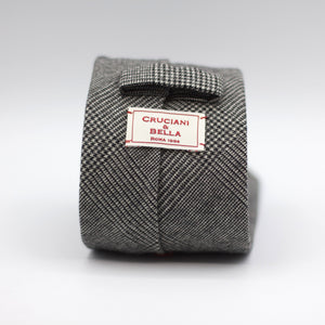 Cruciani & Bella 100% Wool Flannel Unlined Hand rolled blades Grey and Black Prince of Wales Tie  Handmade in Italy 8 cm x 150 cm