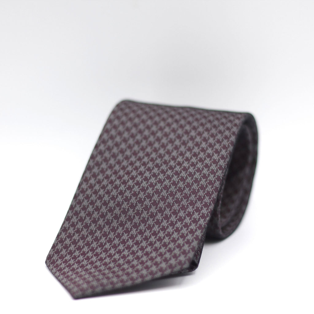 Holliday & Brown for Cruciani & Bella 100% Woven Jacquard Silk Tipped Grey and Brown Houndstooth motif tie Handmade in Italy 8 cm x 150 cm