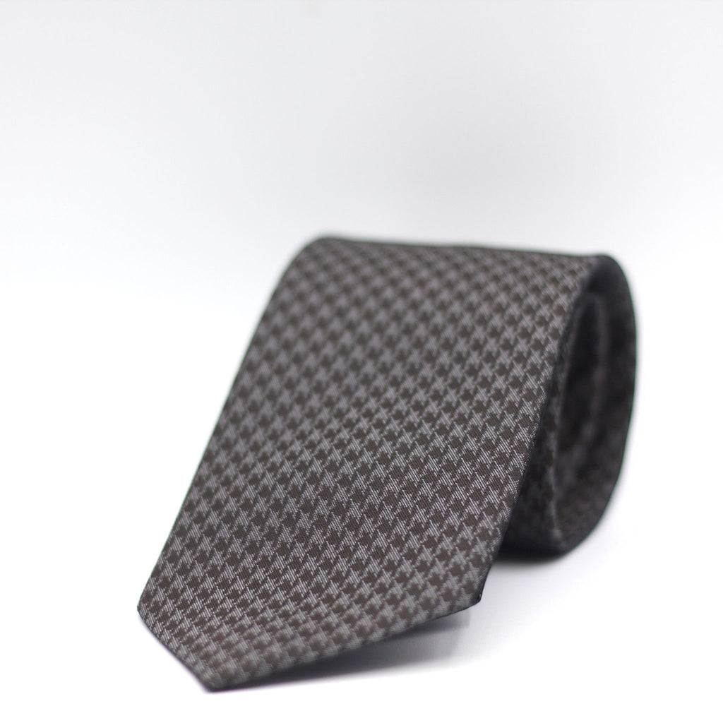 Holliday & Brown for Cruciani & Bella 100% Woven Jacquard Silk Tipped Grey and Dark Grey Houndstooth motif tie Handmade in Italy 8 cm x 150 cm