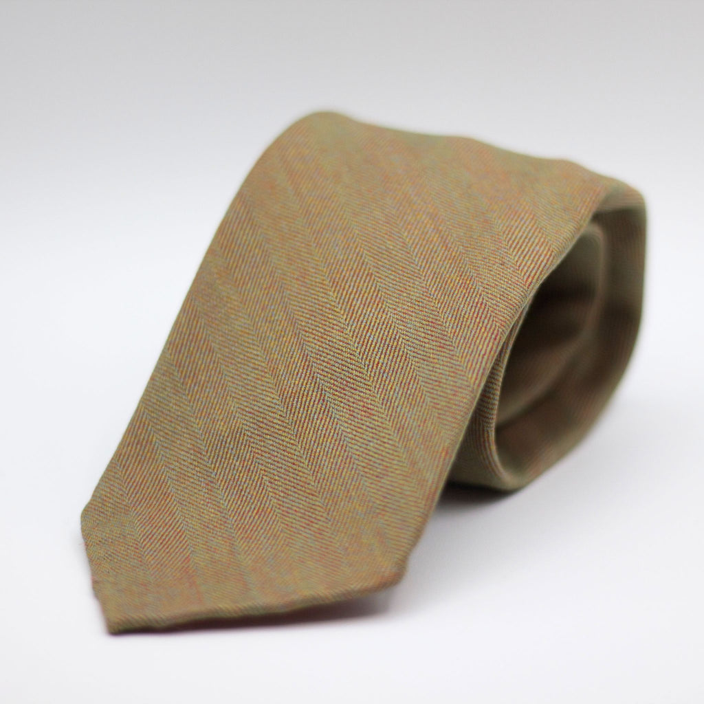 Cruciani & Bella Smith Woolens Solaro - Herringbone 100% Wool worsted - 355gr 11/12 oz Unlined Hand rolled blades Herringbone Solaro Tie Handmade in Italy