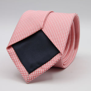 Holliday &amp; Brown for Cruciani &amp; Bella
100%&nbsp;Woven Jacquard Silk
Tipped

Pink and White color motif tie
Handmade in Italy

8 cm x 150 cm
#9345