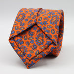 Holliday &amp; Brown for Cruciani &amp; Bella
100% Printed Silk
Self Tipped
Orange, Light Blue and Yellow motif Tie
Handmade in Italy
8 cm x 150 cm
#9368