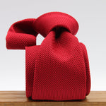 Cruciani &amp; Bella Tie
100% Silk Grenadine garza fina&nbsp;
Tipped

Plain Red tie
Handmade in Italy

8 cm x 150 cm
#9510