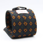 Cruciani &amp; Bella
Printed and Handmade in Italy
100% Wool
Unlined
Blue, Dark Green and Gold Yellow Motif Tie
8 cm x 150 cm
#9162