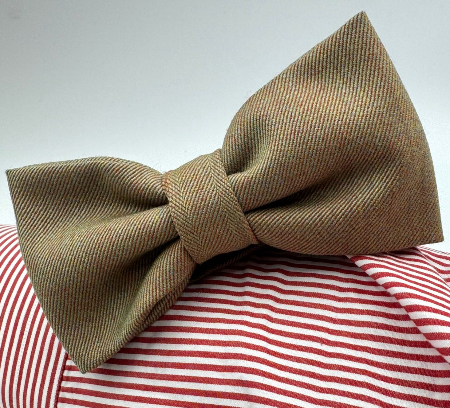 Cruciani & Bella Bow Ties -  100% Wool - Smith Woollens Solaro - Herringbone Solaro #7338