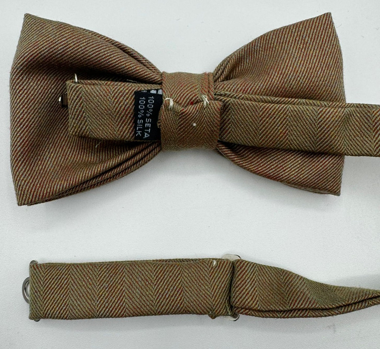 Cruciani & Bella Bow Ties -  100% Wool - Smith Woollens Solaro - Herringbone Solaro #7338