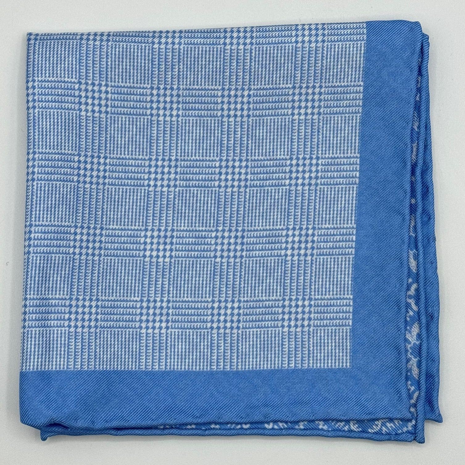 Cruciani &amp; Bella Hand-rolled&nbsp;&nbsp; 100% Silk Light Blue and White Double Faces Patterned&nbsp; Motif&nbsp; Pocket Square Made in England 33 cm X 33 cm