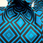 Cruciani &amp; Bella 100% Printed Silk&nbsp; Tipped Bleu , Black and Light Pink Optical Motif Handmade in Italy 8,5 cm x 148 cm New Old Stock