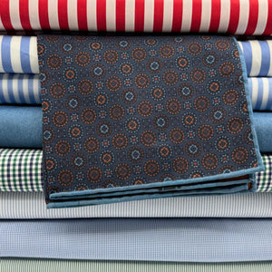 Cruciani &amp; Bella
Hand-rolled&nbsp;&nbsp;
100% Madder Silk
Denim Blue, Orange, Brown and Light Blue
Motif Pocket Square
Double Faces
Made in Italy
33 cm X 33 cm