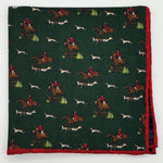 Cruciani &amp; Bella
Hand-rolled&nbsp;&nbsp;

100% Wool
Green, Brown, Blue, and White
Double Faces
Horses and Paisley Motif&nbsp; Pocket Square
Handmade in Italy

33 cm X 33 cm