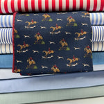 Cruciani &amp; Bella
Hand-rolled&nbsp;&nbsp;

100% Wool
Blue, Brown, Red, and White
Double Faces
Horses and Paisley Motif&nbsp; Pocket Square
Handmade in Italy

33 cm X 33 cm