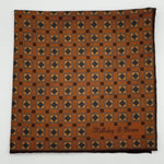 Holliday &amp; Brown for Cruciani &amp; Bella
Hand-rolled&nbsp;&nbsp;

100% Silk
Light Brown, Blue and Light Yellow
Double Faces
Motif&nbsp; Pocket Square
Handmade in Italy

32 cm X 32 cm