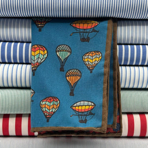 ruciani &amp; Bella
Hand-rolled&nbsp;&nbsp;
100% Madder Silk&nbsp;
Light Blue, Orange, Red, Blue and Yellow
Motif Pocket Square
Double Faces
Made in Italy
33 cm X 33 cm