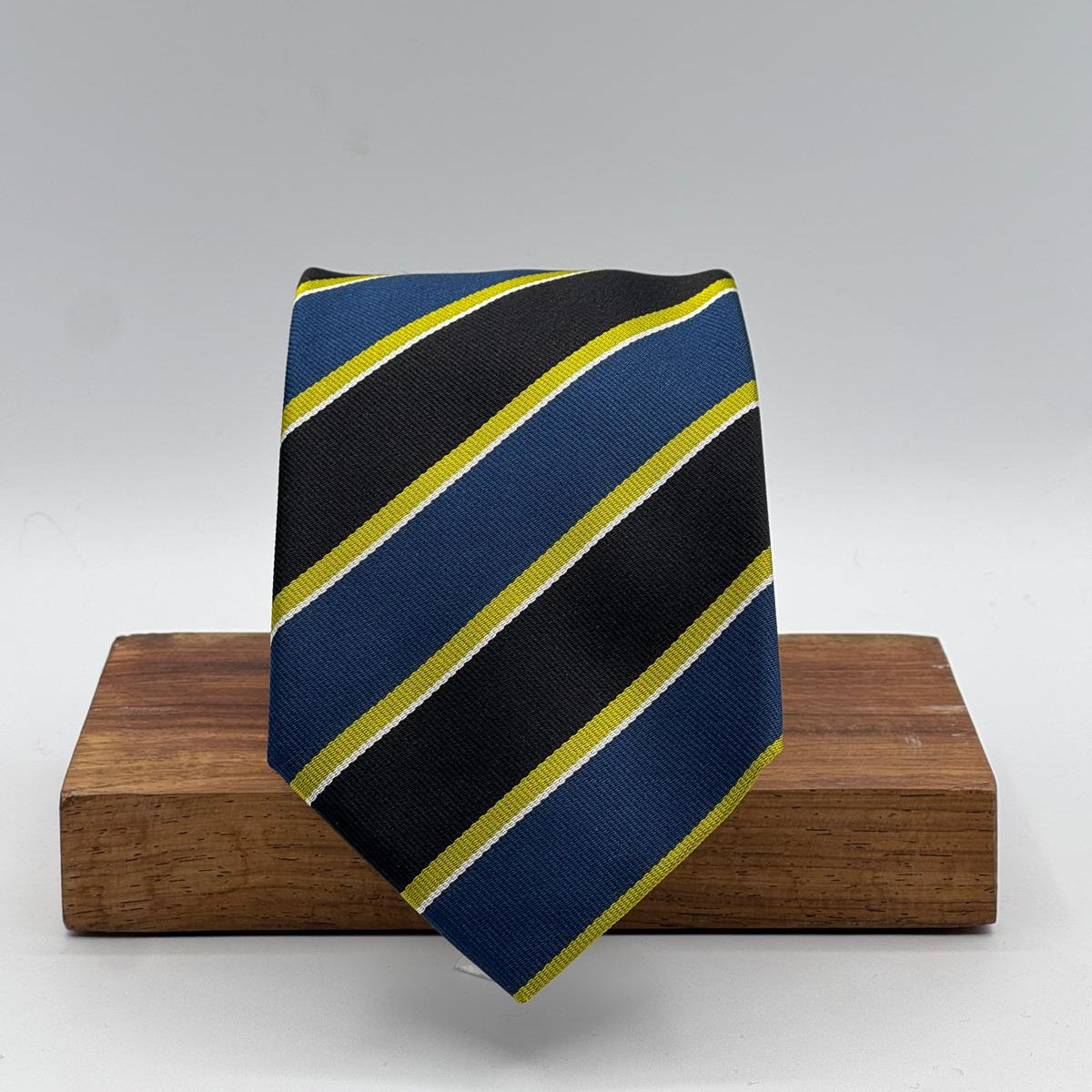 Cruciani &amp; Bella
100% Silk&nbsp;
Woven Jaquard
Self Tipped Tie
Black, Light Blue, Pistachio Green and White Stripes
Handmade in Italy
9cm x 148 cm
New Old Stock