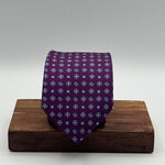 Cruciani &amp; Bella
100% Printed Silk&nbsp;
Tipped
Red Wine, Light Blue and White Motif Tie
Handmade in Italy
8,5 cm x 148 cm
New Old Stock