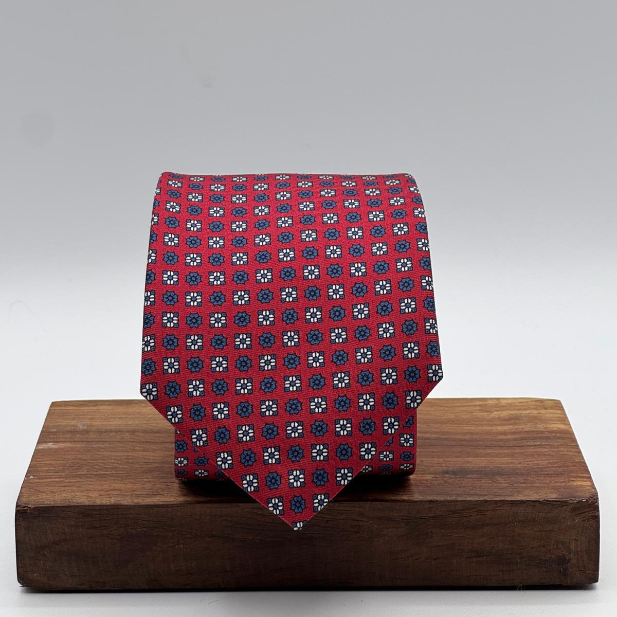N.O.S. Cruciani & Bella - Printed Silk - Red, Blue and White Motif Tie #9331