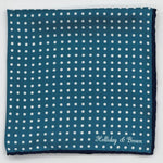 Holliday &amp; Brown
Hand-rolled&nbsp;&nbsp;
Holliday &amp; Brown for Cruciani &amp; Bella
100% Silk
Octanium and White
Double Faces
Dots and Pied de Poule Motif&nbsp; Pocket Square
Handmade in Italy

32 cm X 32 cm